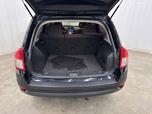 Used 2012 Jeep Compass Sport image 23