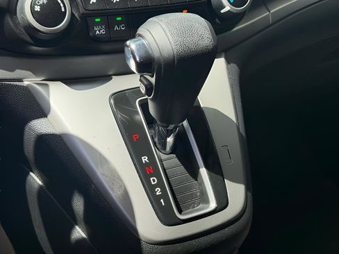 Used 2013 Honda CR-V LX image 29