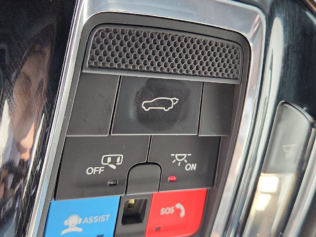 Used 2024 Jeep Grand Cherokee L Summit AWD/4WD image 27