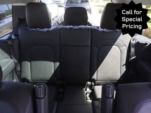 New 2025 Land Rover Defender 130 S image 31