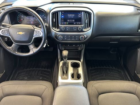 Used 2022 Chevrolet Colorado LT w/ LT Convenience Package image 13