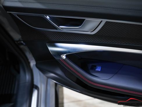 Used 2022 Audi RS 7 4.0T image 63