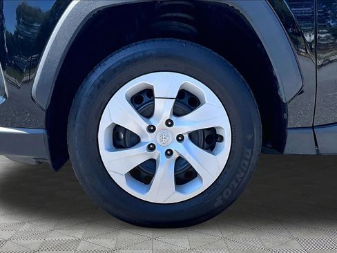 Used 2025 Toyota RAV4 LE FWD image 11