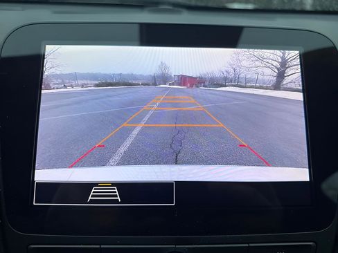 Used 2025 Chevrolet Malibu LT image 27