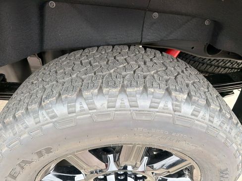 New 2026 GMC Sierra 2500 AT4 w/ AT4 Premium Plus Package AWD/4WD image 11