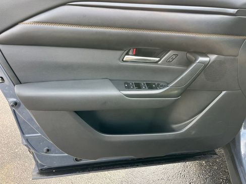 Used 2025 MAZDA CX-50 AWD 2.5 S w/ Premium Plus Pkg image 18