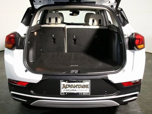 Used 2020 Buick Encore GX Select w/ Experience Buick Package image 29