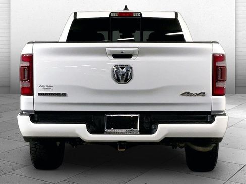 Used 2022 RAM 1500 Big Horn AWD/4WD image 3