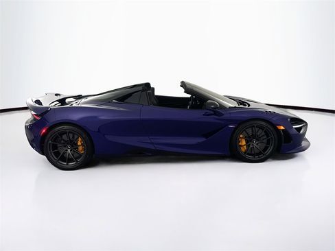 Used 2025 McLaren 750S Spider image 4
