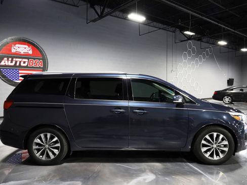 Used 2016 Kia Sedona SX FWD image 8