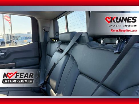 Used 2020 Chevrolet Silverado 1500 LT Trail Boss image 41