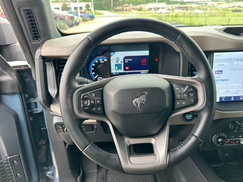 Used 2024 Ford Bronco Wildtrak AWD/4WD image 14