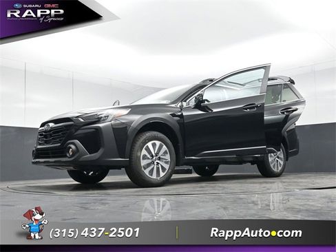 Used 2025 Subaru Outback Premium image 32