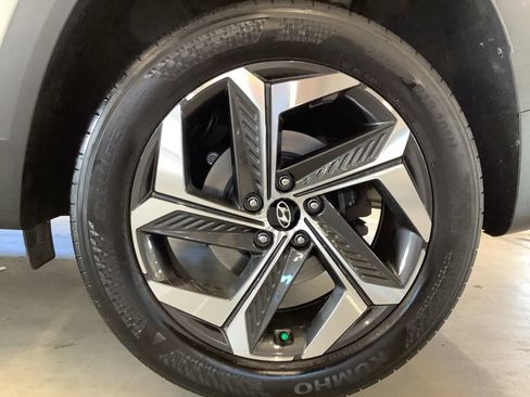 Certified 2023 Hyundai Tucson Limited AWD/4WD image 22