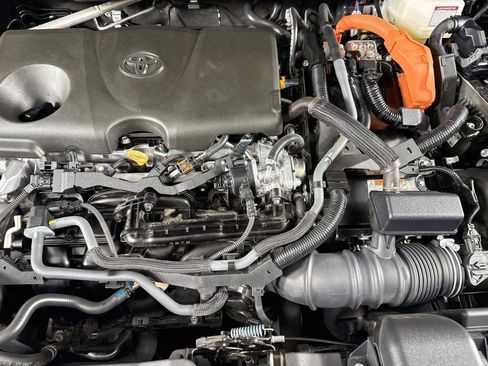 Certified 2025 Toyota RAV4 LE AWD/4WD image 41