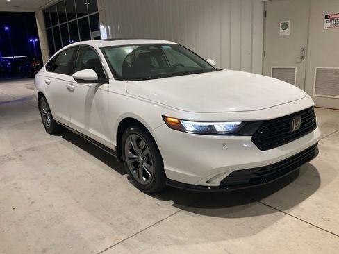 New 2025 Honda Accord EX-L image 24