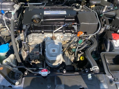 Used 2016 Honda Accord LX image 20