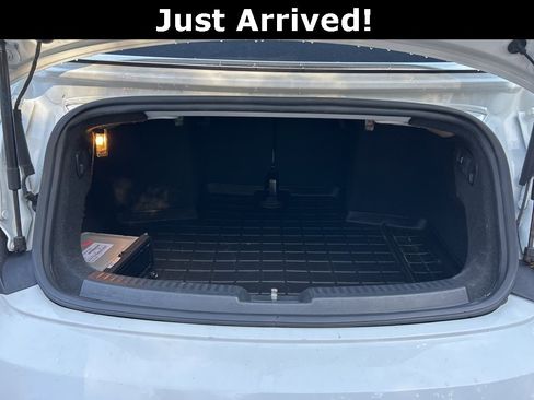 Used 2015 Volkswagen Beetle 1.8T image 6