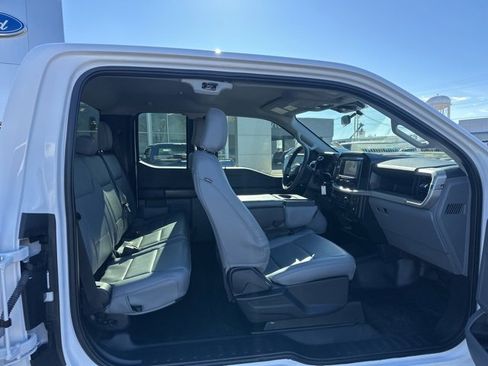 Used 2022 Ford F150 XL w/ XL Power Equipment Group image 8