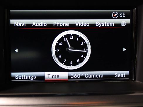 Used 2015 Mercedes-Benz GL 550 4MATIC image 51