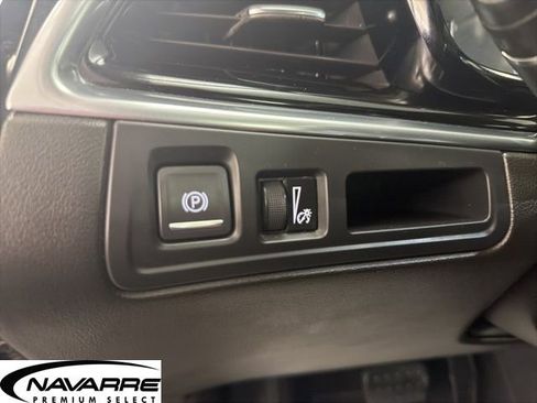 Used 2023 Cadillac XT6 Premium Luxury image 33