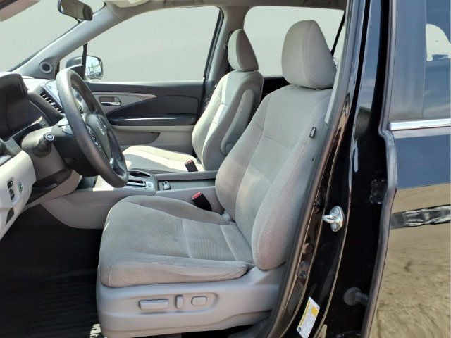 Used 2018 Honda Pilot EX image 12