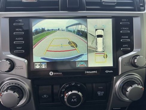 Used 2023 Toyota 4Runner SR5 Premium image 27