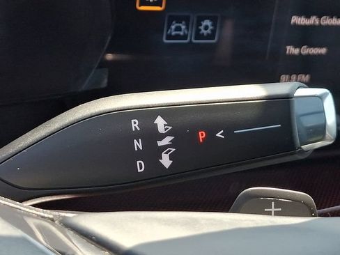 Used 2026 Chevrolet Traverse RS AWD/4WD image 11
