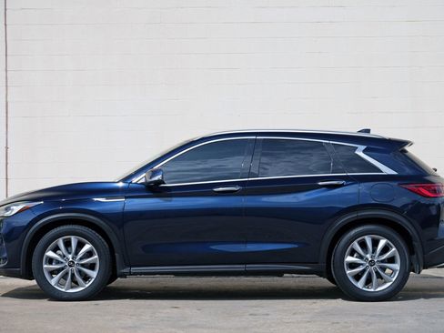 Used 2022 INFINITI QX50 Luxe FWD image 8