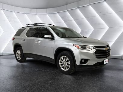 Used 2020 Chevrolet Traverse LT