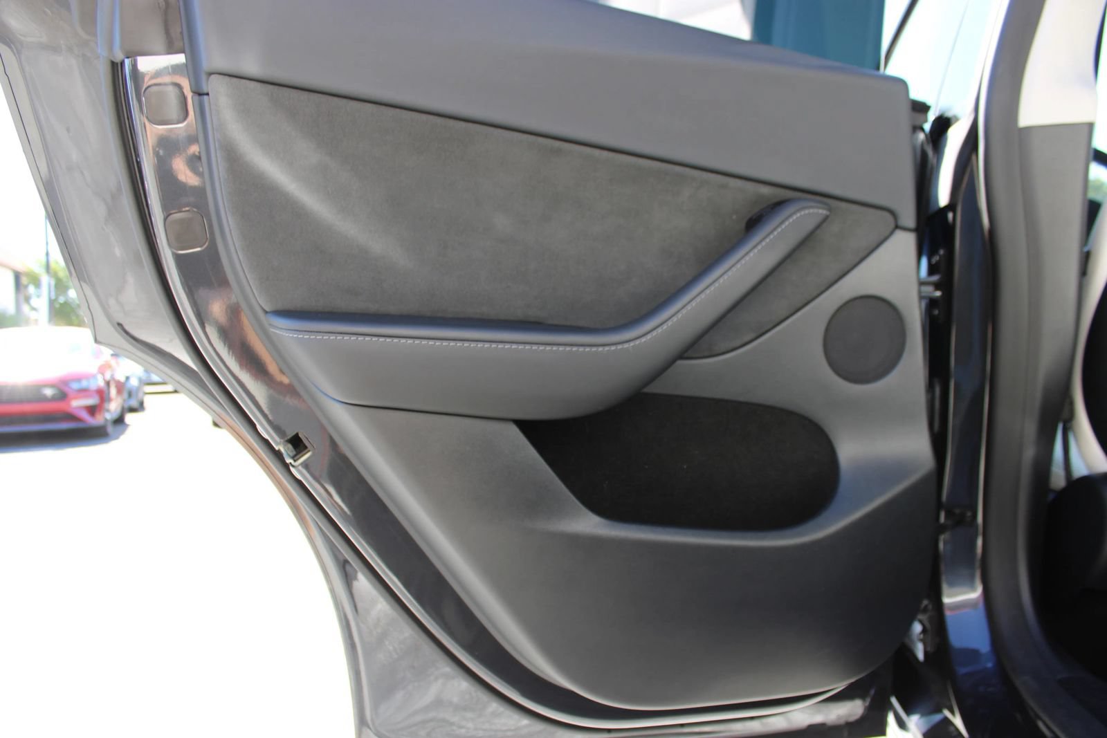 Used 2024 Tesla Model Y 2WD image 14