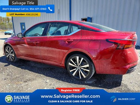 Used 2022 Nissan Altima 2.5 SR FWD image 3