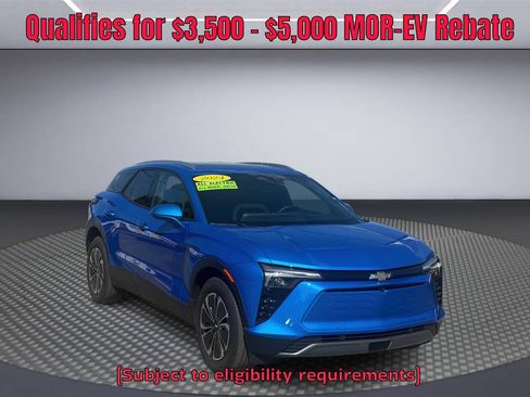 Used 2024 Chevrolet Blazer EV LT AWD/4WD image 1