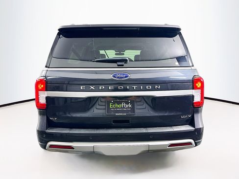 Used 2024 Ford Expedition Max XLT image 7