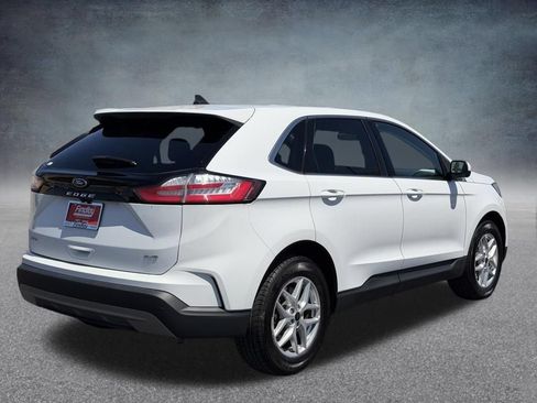 Used 2024 Ford Edge SEL AWD/4WD image 3