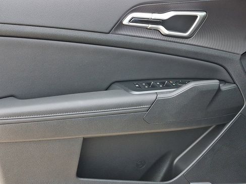 New 2026 Kia Sportage EX w/ EX Panorama Roof Package image 8