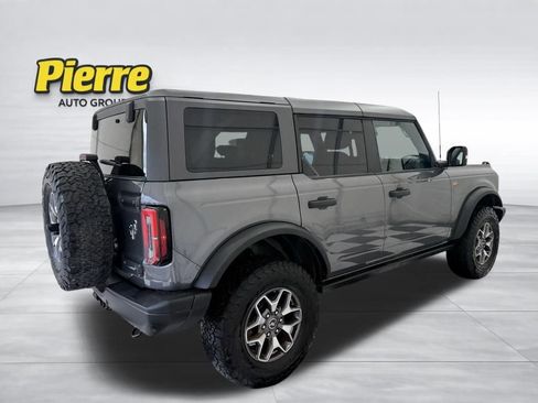 Used 2023 Ford Bronco Badlands image 6