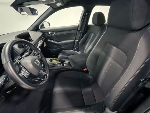 Used 2025 Honda Civic Sport image 3