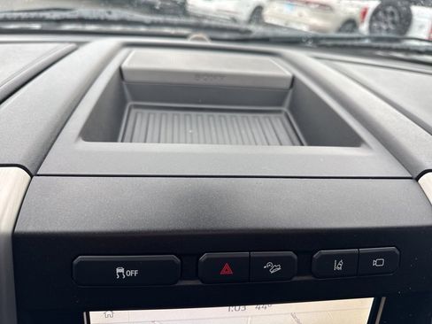 Used 2017 Ford F250 Platinum w/ Platinum Ultimate Package image 37