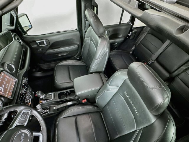 Used 2022 Jeep Wrangler Unlimited Sahara w/ Cold Weather Group AWD/4WD image 27