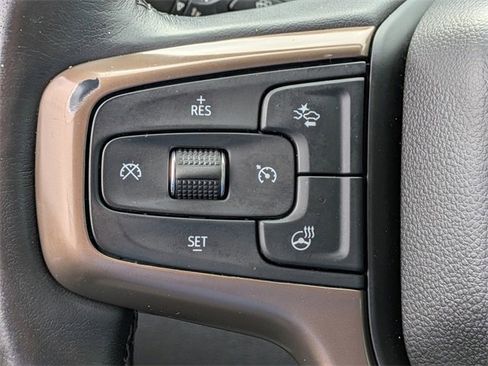 Used 2021 Chevrolet Silverado 1500 High Country w/ Technology Package image 29