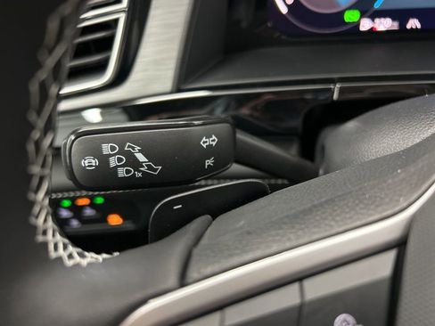 New 2026 Volkswagen Atlas Cross Sport SE AWD/4WD image 17