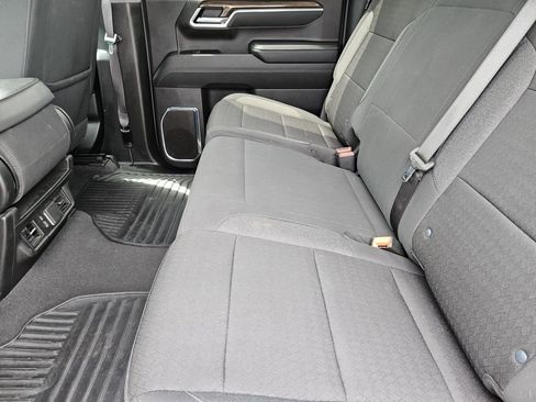 Used 2025 Chevrolet Silverado 1500 LT RWD image 20