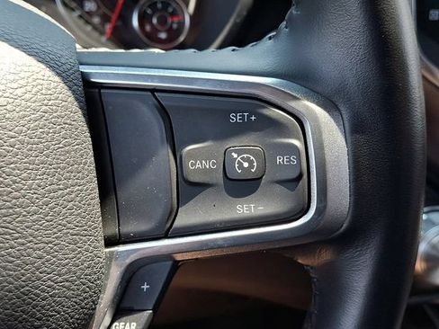 Used 2023 RAM 1500 Laramie AWD/4WD image 21