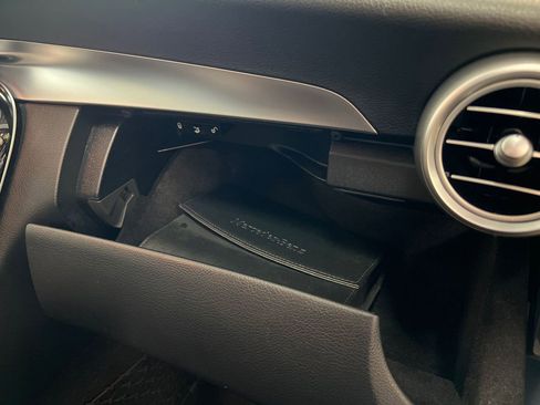 Used 2015 Mercedes-Benz C 300 4MATIC Sedan image 91