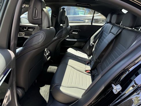 New 2025 Mercedes-Benz C 300 Sedan image 19