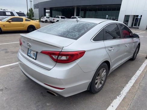 Used 2015 Hyundai Sonata SE FWD image 5