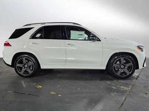 New 2026 Mercedes-Benz GLE 450 4MATIC image 2