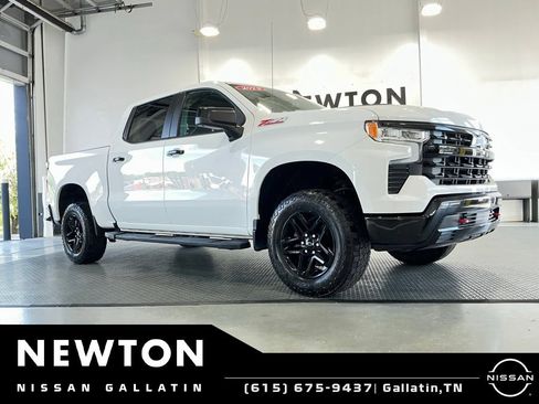 Used 2023 Chevrolet Silverado 1500 LT Trail Boss w/ Protection Package AWD/4WD image 28