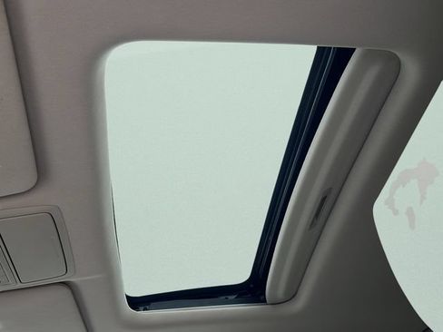 Used 2020 Honda CR-V EX-L image 15